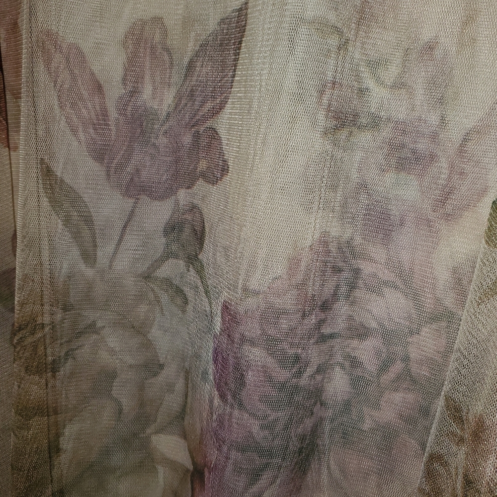 Rue 21 Sheer Floral Pullover Top with Tiered Bell Sleeves, Size XXXL - Picture 2 of 4